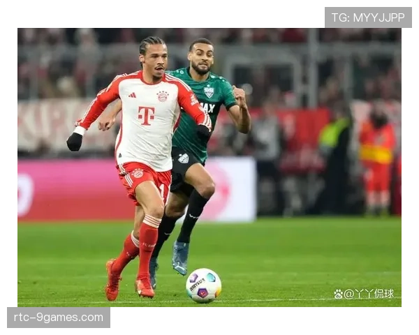 半场战报：斯图加特0-1落后法兰克福，马尔穆什点射破门